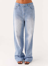 Back Again Straight Leg Denim Jeans - Light Wash Blue