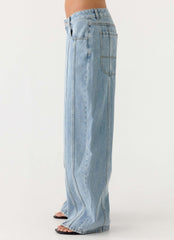 Johnny Low Rise Wide Leg Denim Jeans - Light Blue Wash